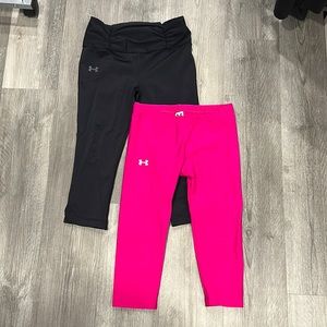 Under Armour 2 pair cropped leggings, size M